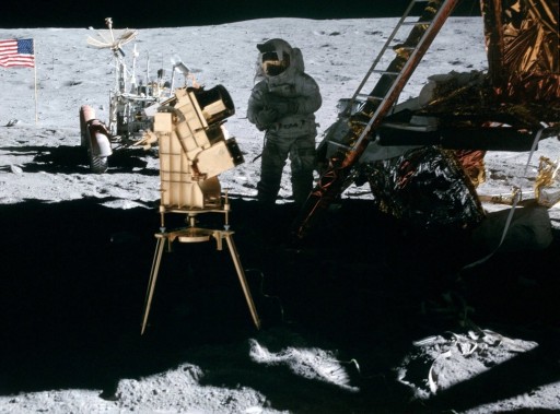 Apollo 16's UV Telescope - Photo: NASA