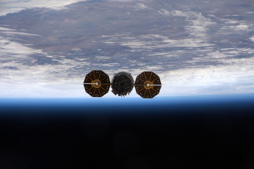 Cygnus departs the International Space Station - Photo: NASA/ESA