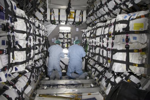 Inside the Cargo Carrier of Cygnus - Photo: NASA Kennedy
