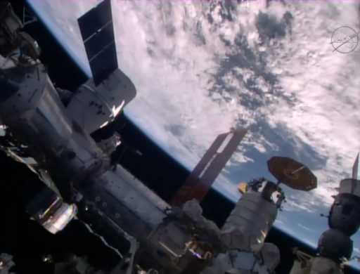 Dragon, Cygnus and Soyuz on the Station's Earth's forward, Earth-facing ports - Photo: NASA TV