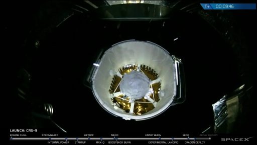 Dragon Separation - Photo: SpaceX Webcast