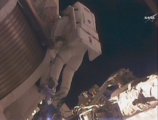 Lindgren begins work at AMS - Photo: NASA TV