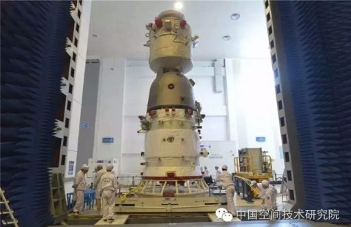 Shenzhou-11 during processing - Photo: Weibo via Chinaspaceflight.com