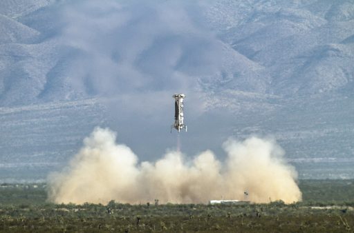 New Shepard's fourth successful Propulsive Landing - Photo: Blue Origin