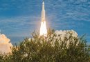Photos: Ariane 5’s late Afternoon Blastoff with Satellites for Australia & India