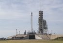 Strong Winds keep Falcon 9 on the Ground