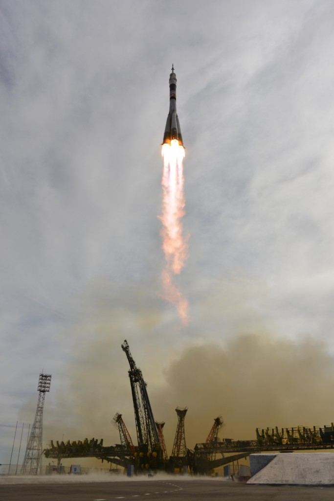 Soyuz_TMA-18M_liftoff
