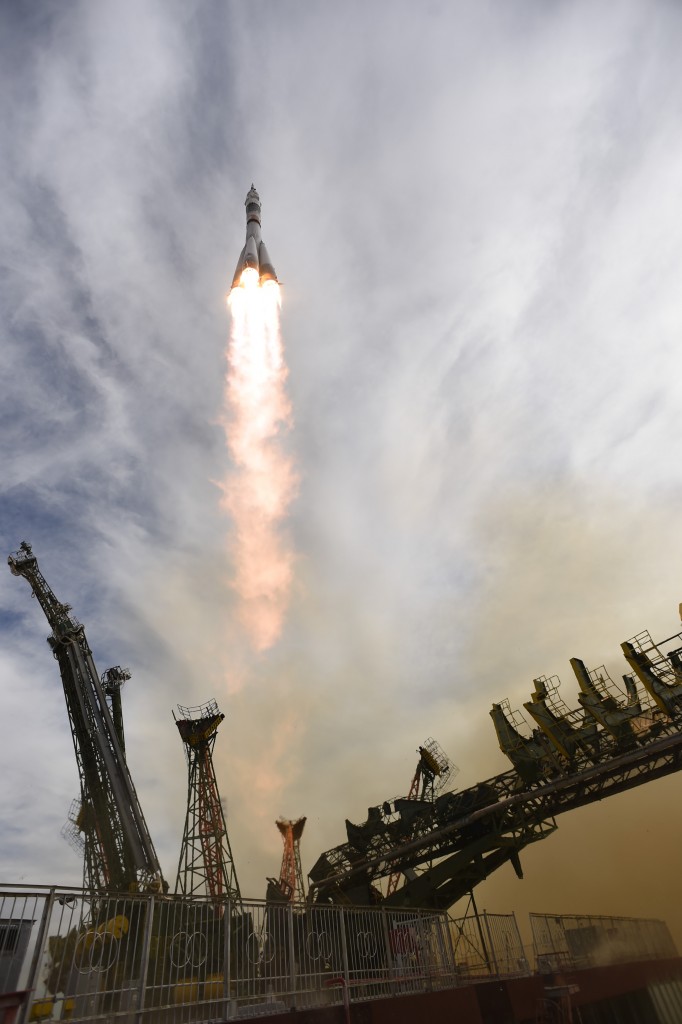 Soyuz_TMA-18Mz_liftoff