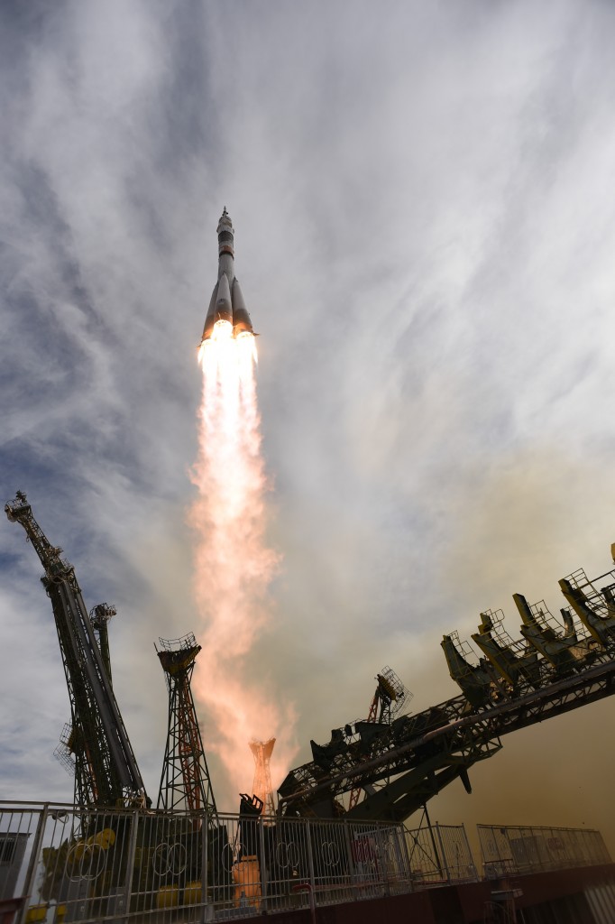 Soyuz_TMA-18M_lifwtoff