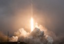 Photos: Falcon 9 blasts off in thick Fog, lifting Jason-3 into Orbit