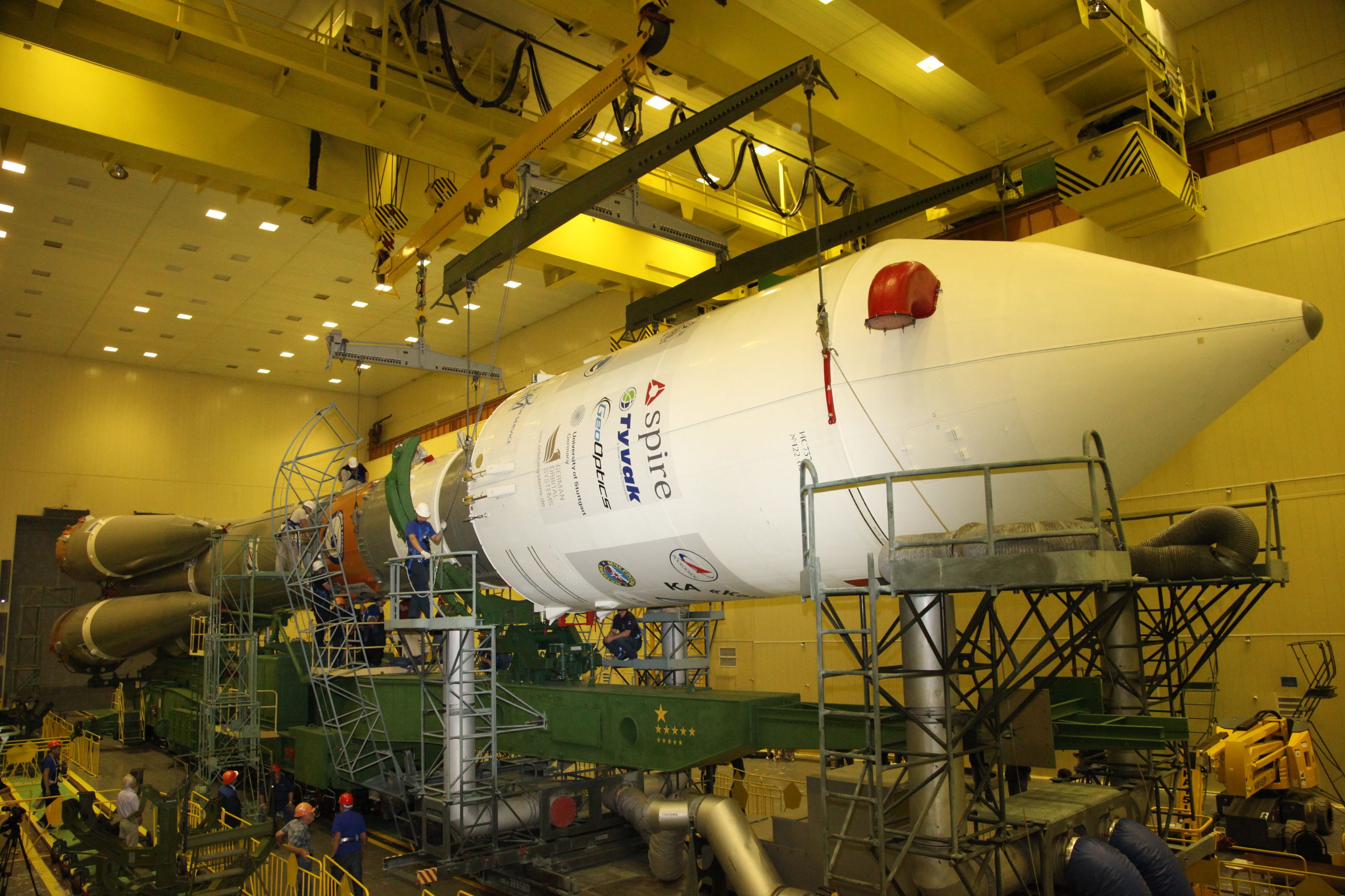 Photos & Video: Soyuz Rocket Assembly for large Cluster Launch – Soyuz ...