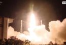 Video: Vega Rocket thunders into the Night with five Earth-Imaging Satellites