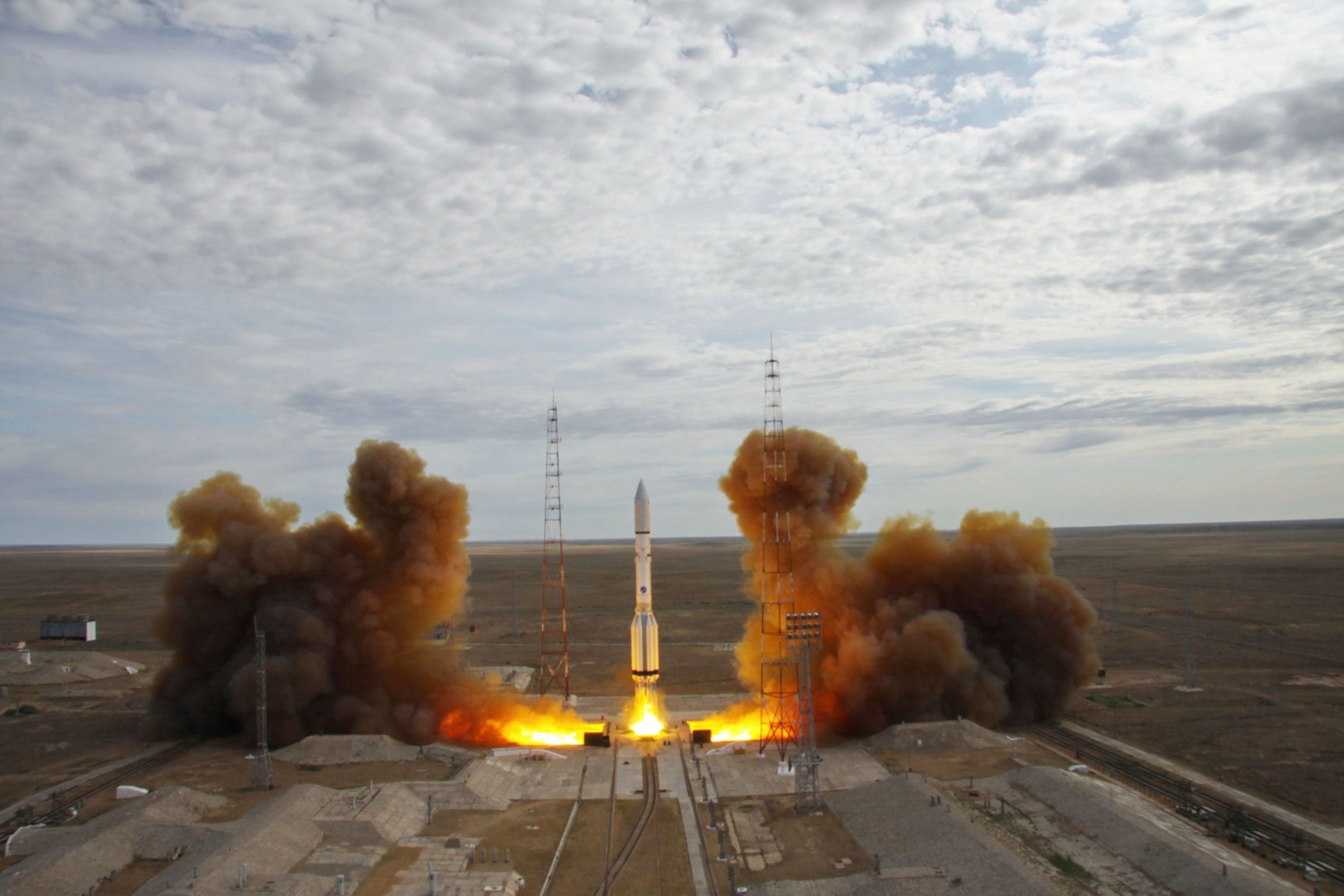 Запуск ракеты сегодня с космодрома байконур